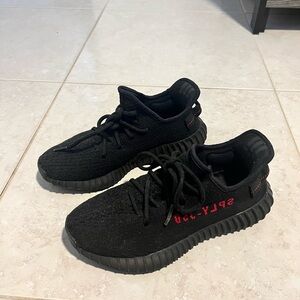 Black Yeezy 350 boost
